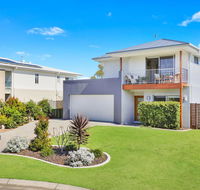 53 Northbeach Place Mudjimba - Accommodation Coffs Harbour