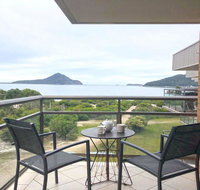 6 'Intrepid' 3 Intrepid Close - right on the waterfront - Accommodation Coffs Harbour
