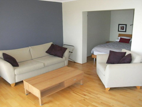 9 'Blue Vista', 13 Victoria Parade - Studio With Stunning Views - Accommodation Coffs Harbour 2