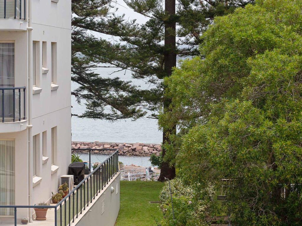 Nelson Bay NSW Accommodation Coffs Harbour