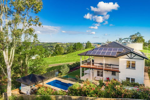 A PERFECT STAY - Serenade - Accommodation Coffs Harbour 1