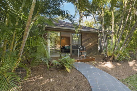 Aanuka Tropical Spa Bure - Accommodation Coffs Harbour 2
