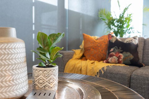 Abbotsford Playhouse Luxury Penthouse, Yarra Views, Double Parking - Accommodation Coffs Harbour 0