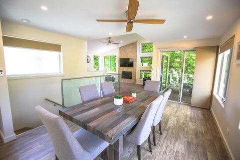 Aberdeen - Accommodation Coffs Harbour 3