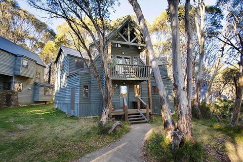 Absinthe - Accommodation Coffs Harbour 0