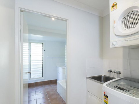 Absolute - Accommodation Coffs Harbour 1