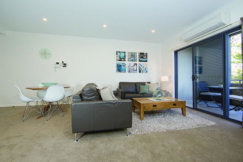 Accommodate Canberra- Domain Parliamentary Triangle - Accommodation Coffs Harbour 1