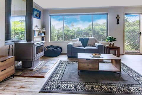ACOULLVIEW - Accommodation Coffs Harbour 0