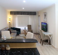 ADELAIDE CBD APARTMENT - 3BR 2BATH  CARPARK - Accommodation Coffs Harbour