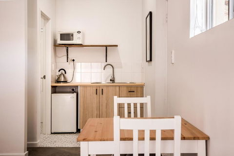 EM Apartments - Accommodation Coffs Harbour 4