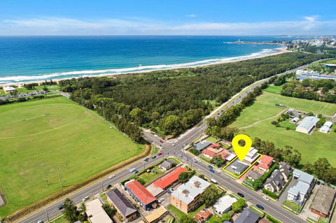 Fairy Meadow Beach House - Accommodation Coffs Harbour 0