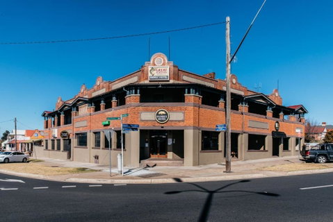 Family Hotel - Accommodation Coffs Harbour 2