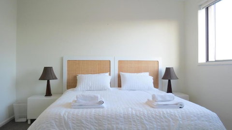 GREENWAY WATERS Apartments - Accommodation Coffs Harbour 4
