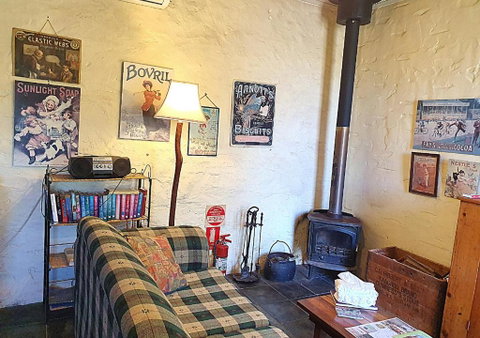 Griffiths Cottage - Accommodation Coffs Harbour 1