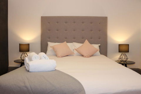 Guildford Hotel - Accommodation Coffs Harbour 2
