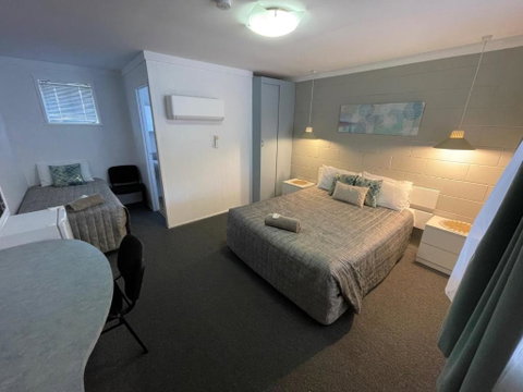 Hatton Vale Motel - Accommodation Coffs Harbour 0