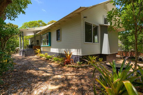 Ibis 15 - Accommodation Coffs Harbour 0