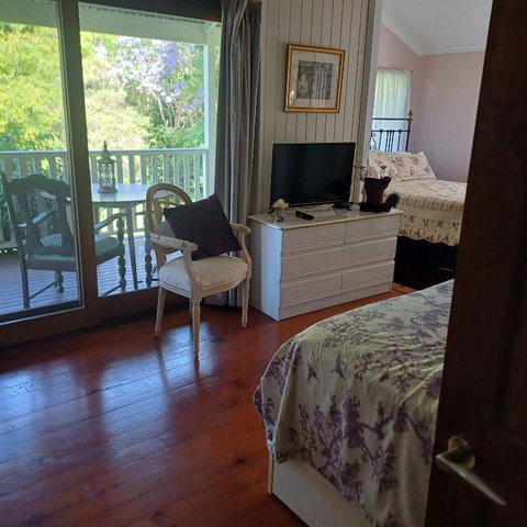 Homestead BnB - Accommodation Coffs Harbour 0