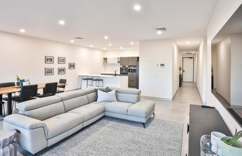 Indulge Apartments - City View Penthouses - Accommodation Coffs Harbour 2