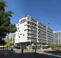 Adina Apartment Hotel Sydney Airport - Accommodation Coffs Harbour