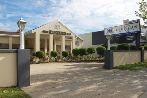 Albury Georgian Motel & Suites - Accommodation Coffs Harbour 2