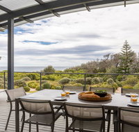 Aloha - direct beach access from property - Accommodation Coffs Harbour