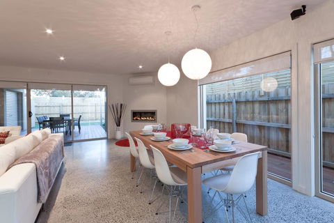 Amaroo - Accommodation Coffs Harbour 1