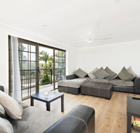 Amaroo Retreat  Fingal Bay - Accommodation Coffs Harbour