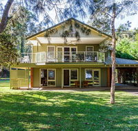 Amaroo Sunset Lodge - Accommodation Coffs Harbour