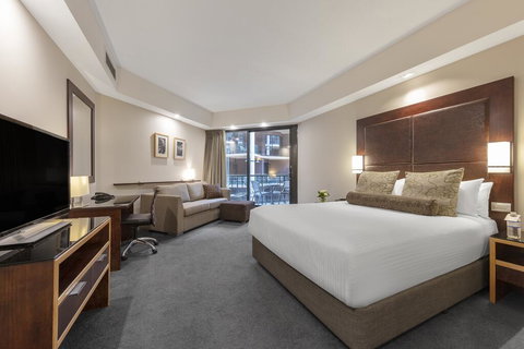 Amora Hotel Riverwalk - Accommodation Coffs Harbour 3