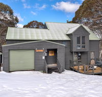 Aosta - Accommodation Coffs Harbour
