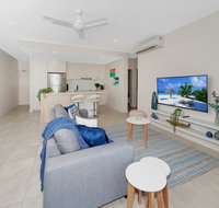 Apartment Close To The City Life on Lake 3 - Accommodation Coffs Harbour