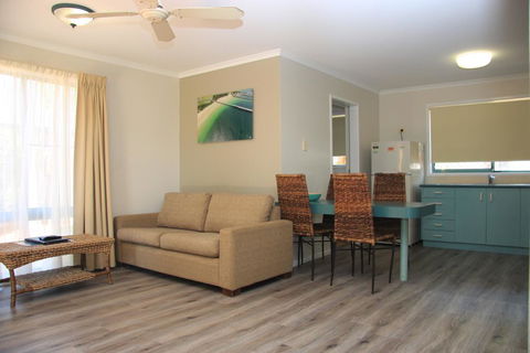 Aqua Villa Holiday Apartments - Accommodation Coffs Harbour 1