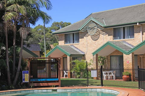 Aqua Villa Holiday Apartments - Accommodation Coffs Harbour 0