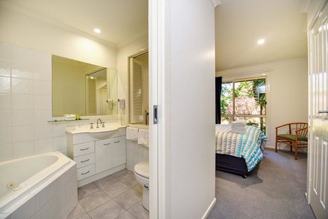 Aqualuna Beach Resort - Unit 25 - Accommodation Coffs Harbour 1