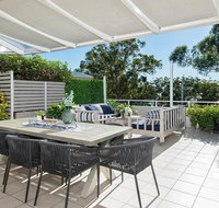 Arabella - Stylish Seaside Sanctuary With Views - Accommodation Coffs Harbour