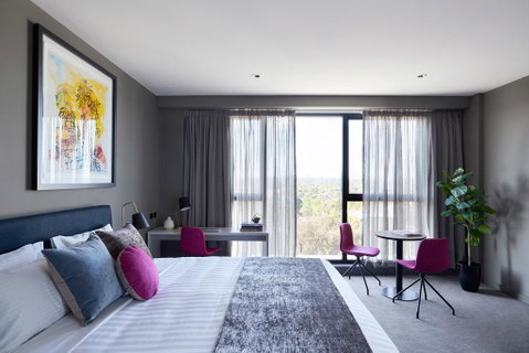 Art Series - The Chen - Accommodation Coffs Harbour 3