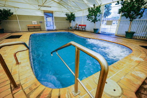 Artesian Spa Motel - Accommodation Coffs Harbour 2