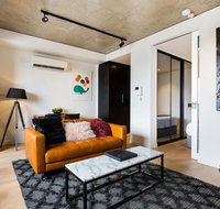 Artsy Apartment CBD City Views and Balcony - Accommodation Coffs Harbour