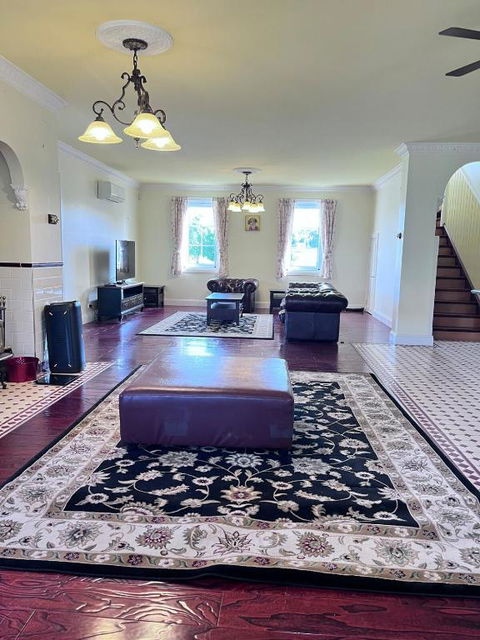 Luxury Pennsylvania Farm House In Langlang Town - Accommodation Coffs Harbour 3