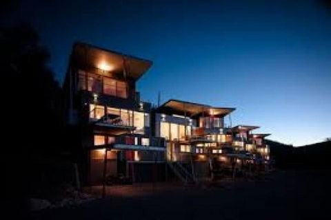 Luxury Scandinavian Townhouse - Accommodation Coffs Harbour 0