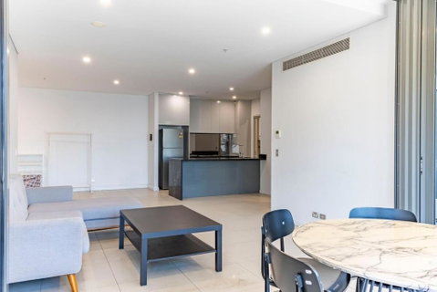 Modern 2B With Loft Bed Parking Central Mascot - Accommodation Coffs Harbour 3