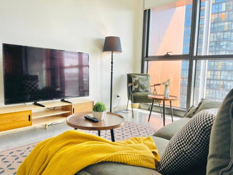 Modern Apartment St Leonards - Accommodation Coffs Harbour 2