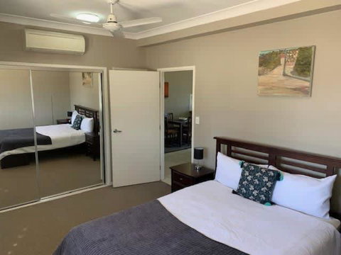 Modern Beach Apartment - Accommodation Coffs Harbour 3