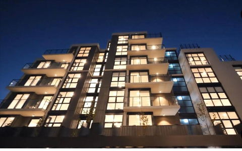 Modern Suite In The Central - Accommodation Coffs Harbour 0