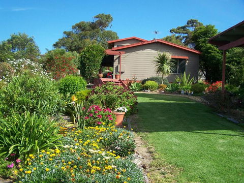 Monaro Cottage - Accommodation Coffs Harbour 0