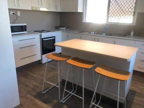 Mt Isa - Emerald Gem 3 Bedroom Home QUIET AREA - Accommodation Coffs Harbour 3