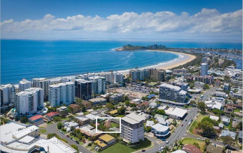NAROO7- PRIME, CENTRE OF MOOLOOLABA LOCATION - Accommodation Coffs Harbour 0