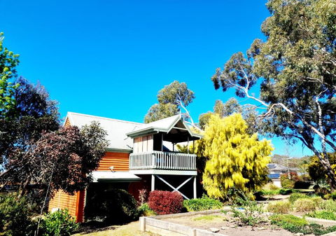 Native Garden Retreat - Accommodation Coffs Harbour 3