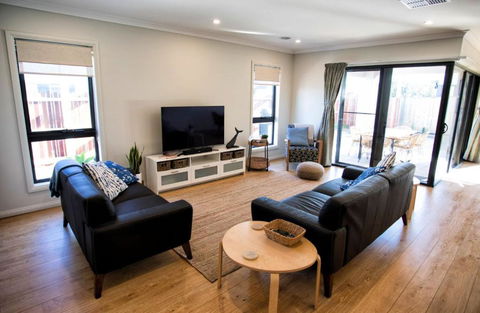 NAUTILUS - Accommodation Coffs Harbour 1